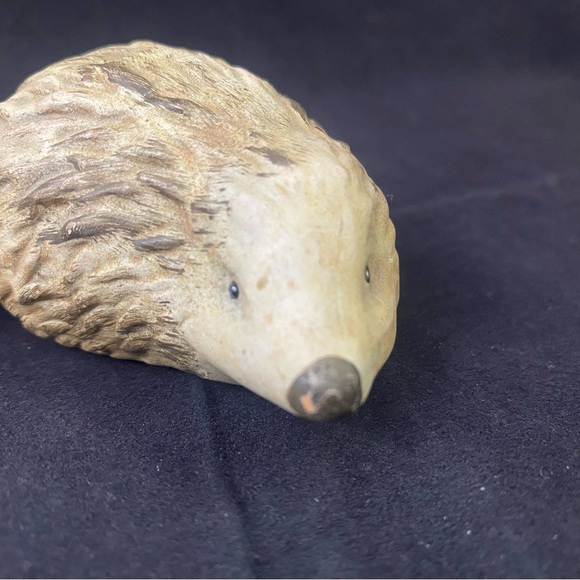 Hedgehog Painted Terracotta Figurines Set of 2 - Picture 7 of 8